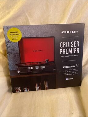 Crosley Portable Turntable/ Bluetooth Speaker